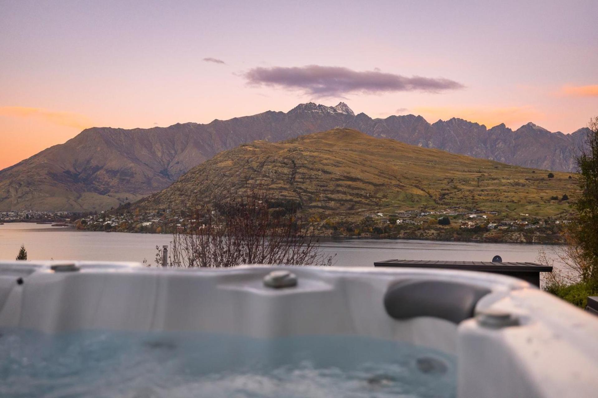 St Matthews Views Cecil Villa Queenstown Buitenkant foto